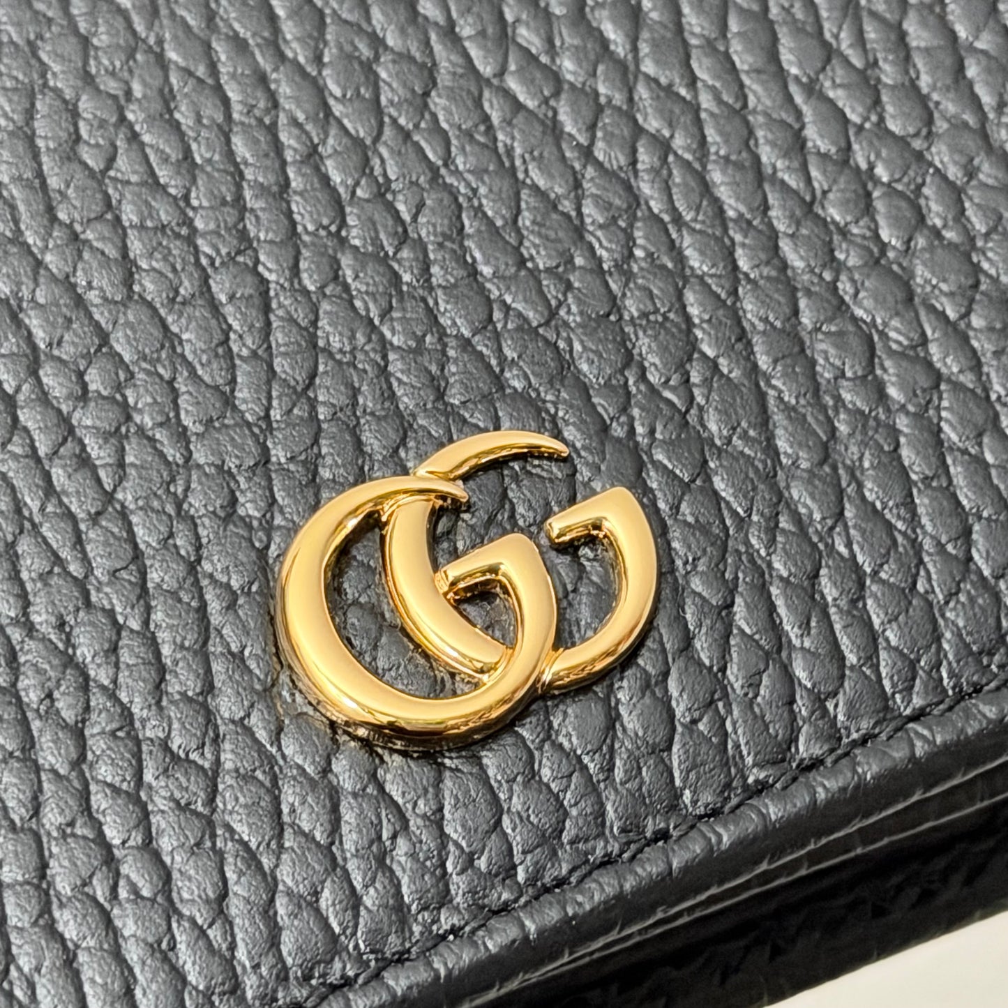 GUCCI Leather Flap Wallet