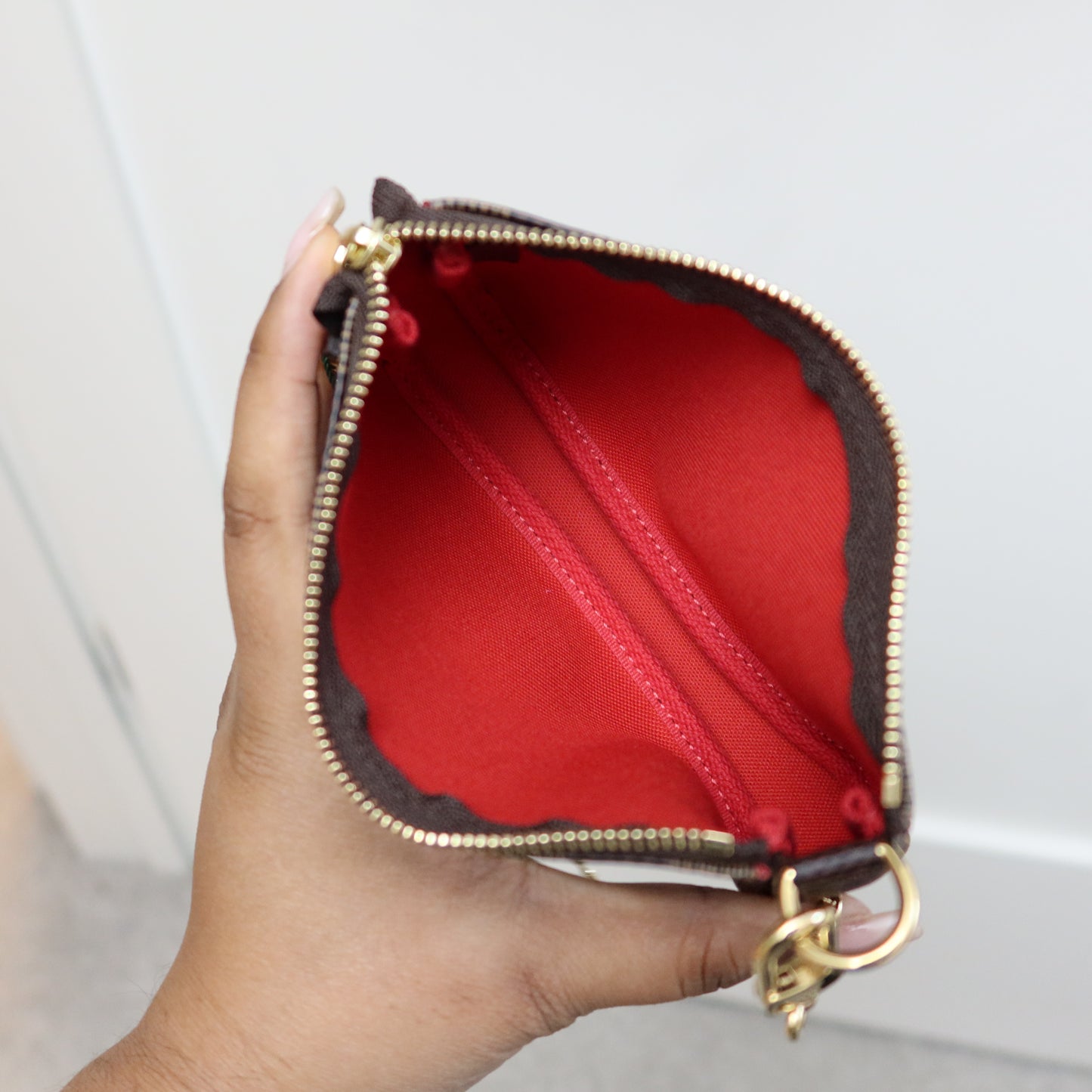 LOUIS VUITTON Damier Ebene Mini Pochette