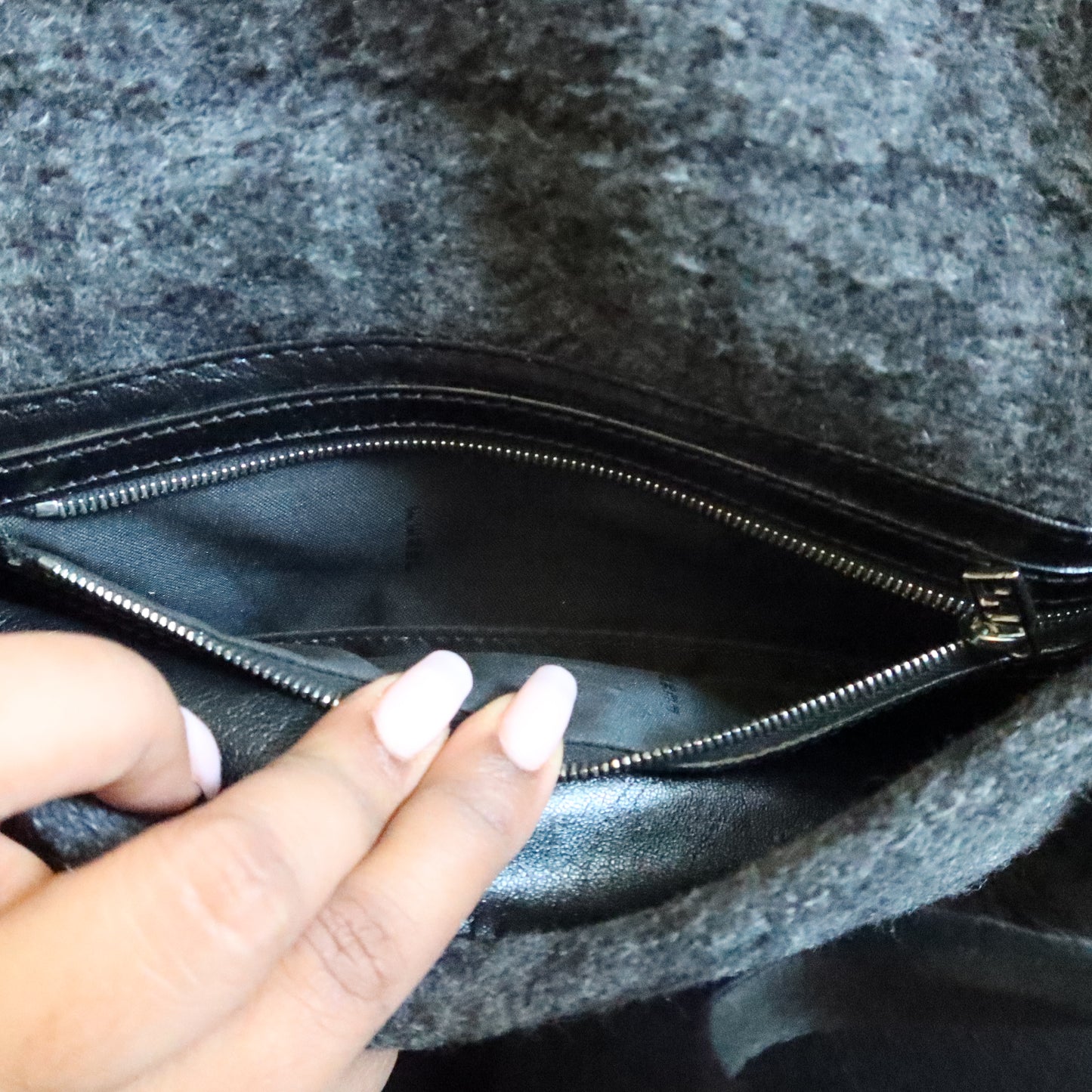 FENDI Wool Baguette Bag Black