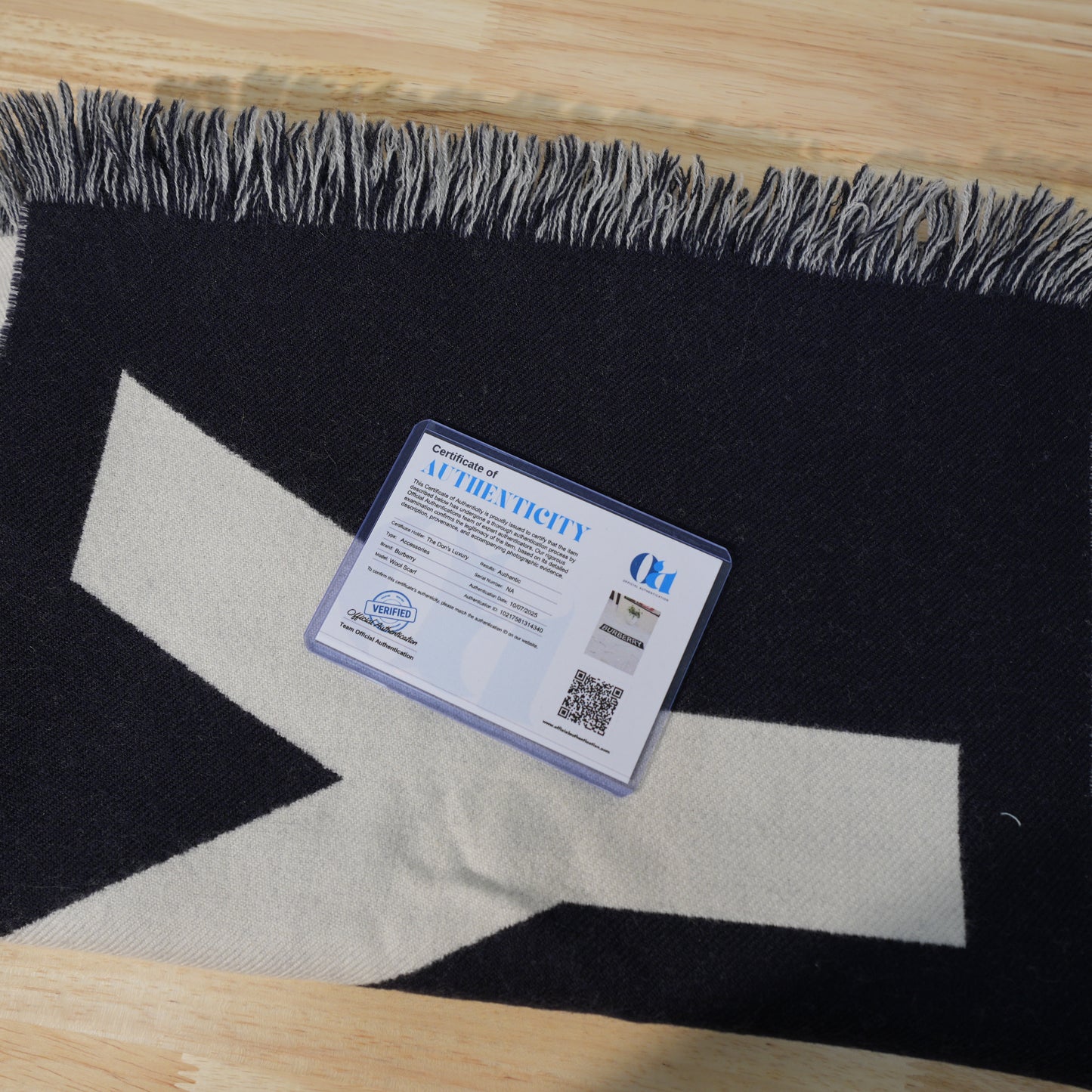 BURBERRY Reversible Scarf 100% WOOL