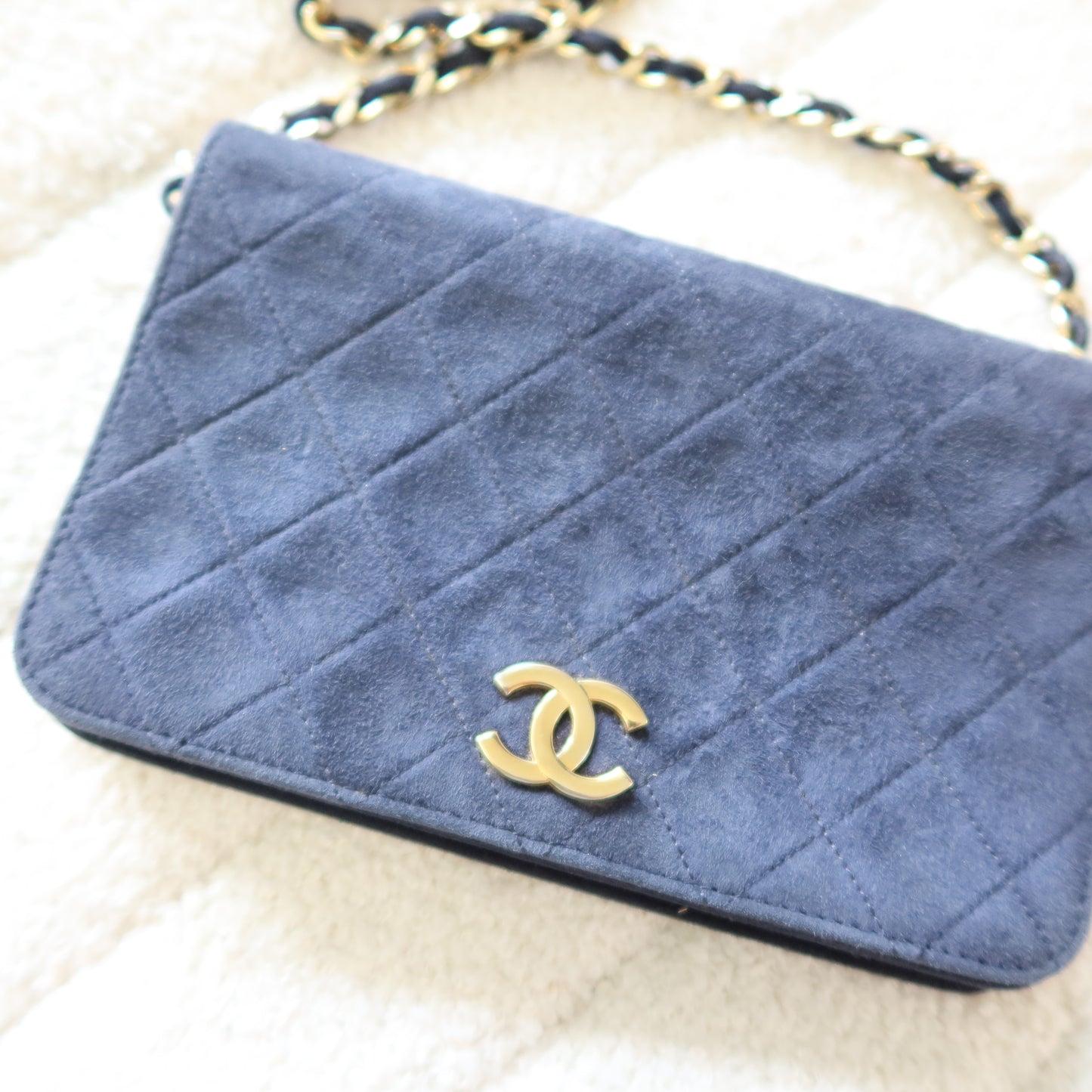 CHANEL Vintage Wallet on Chain Navy Suede