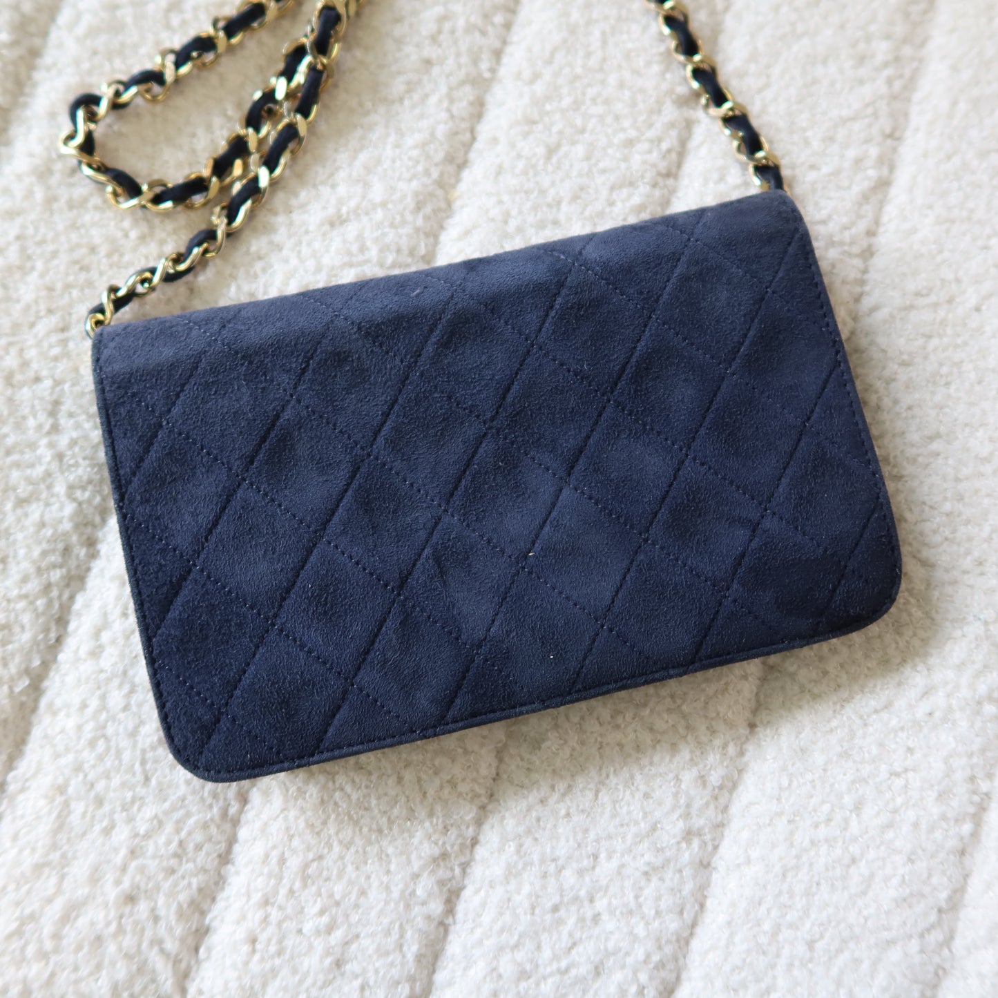 CHANEL Vintage Wallet on Chain Navy Suede