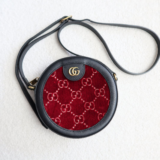 GUCCI Black Leather Red Velvet Circle Crossbody Bag