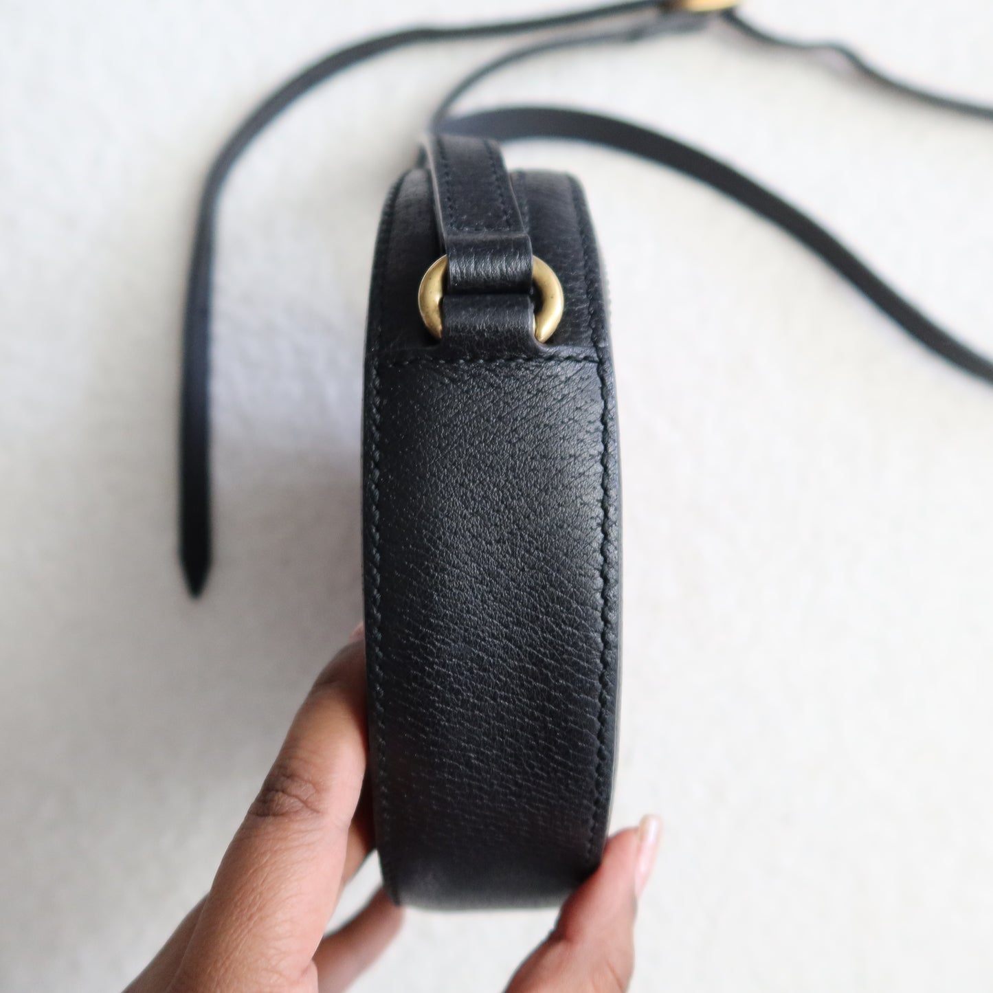 GUCCI Black Leather Red Velvet Circle Crossbody Bag