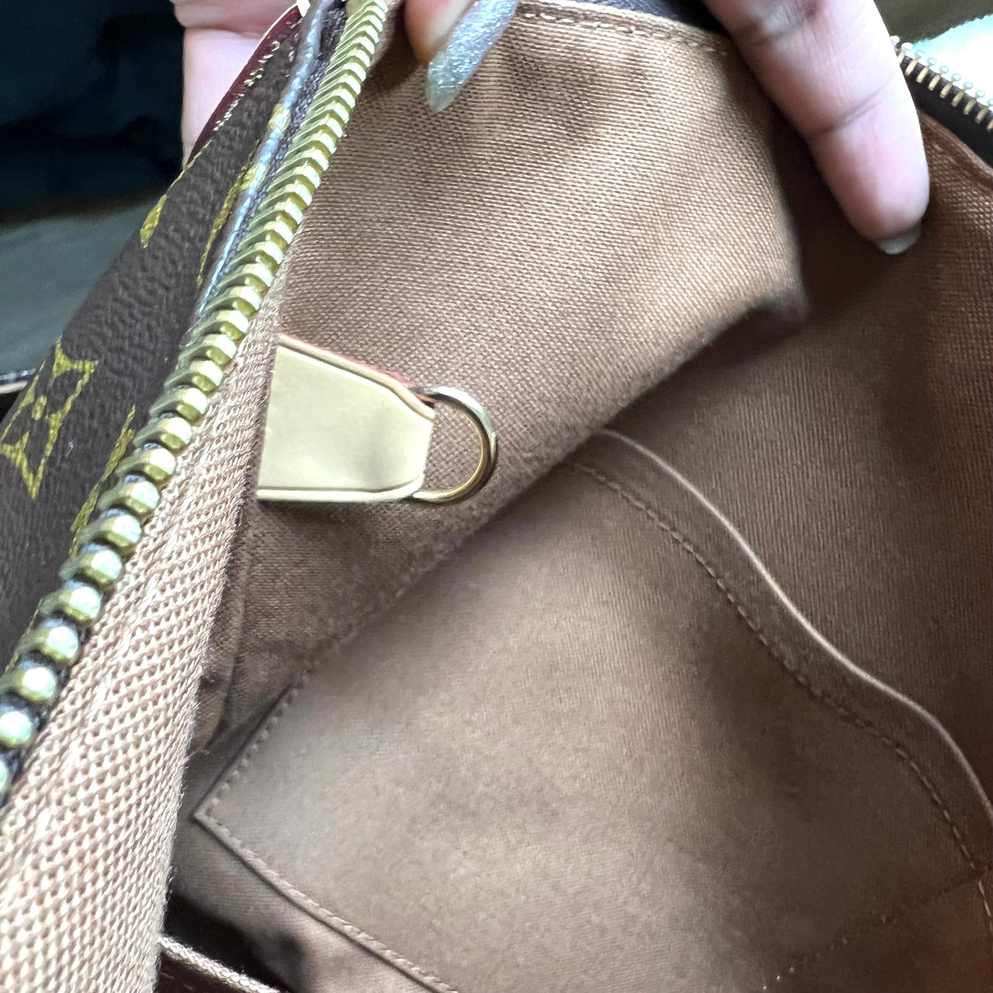 LOUIS VUITTON Monogram Totally MM