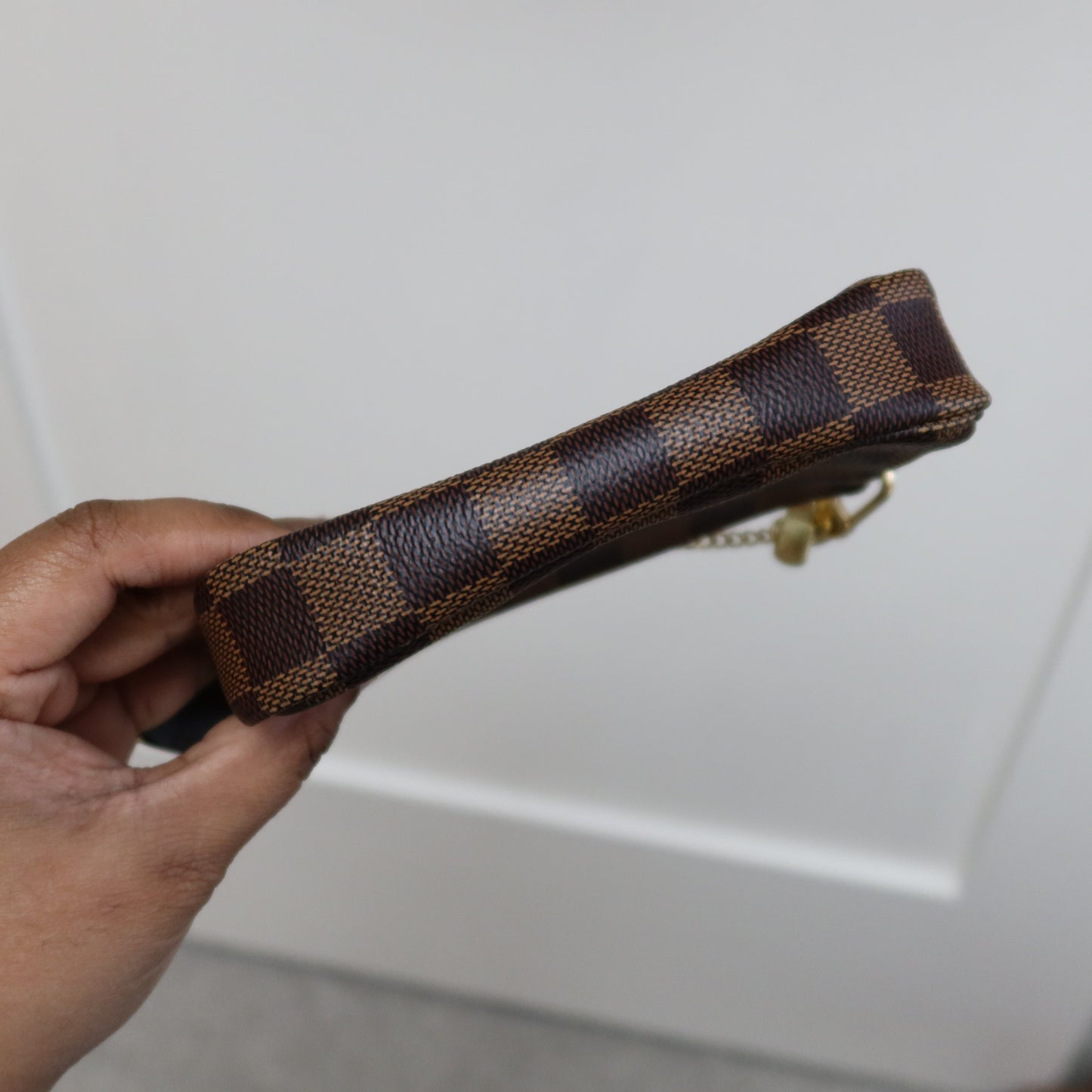 LOUIS VUITTON Damier Ebene Mini Pochette