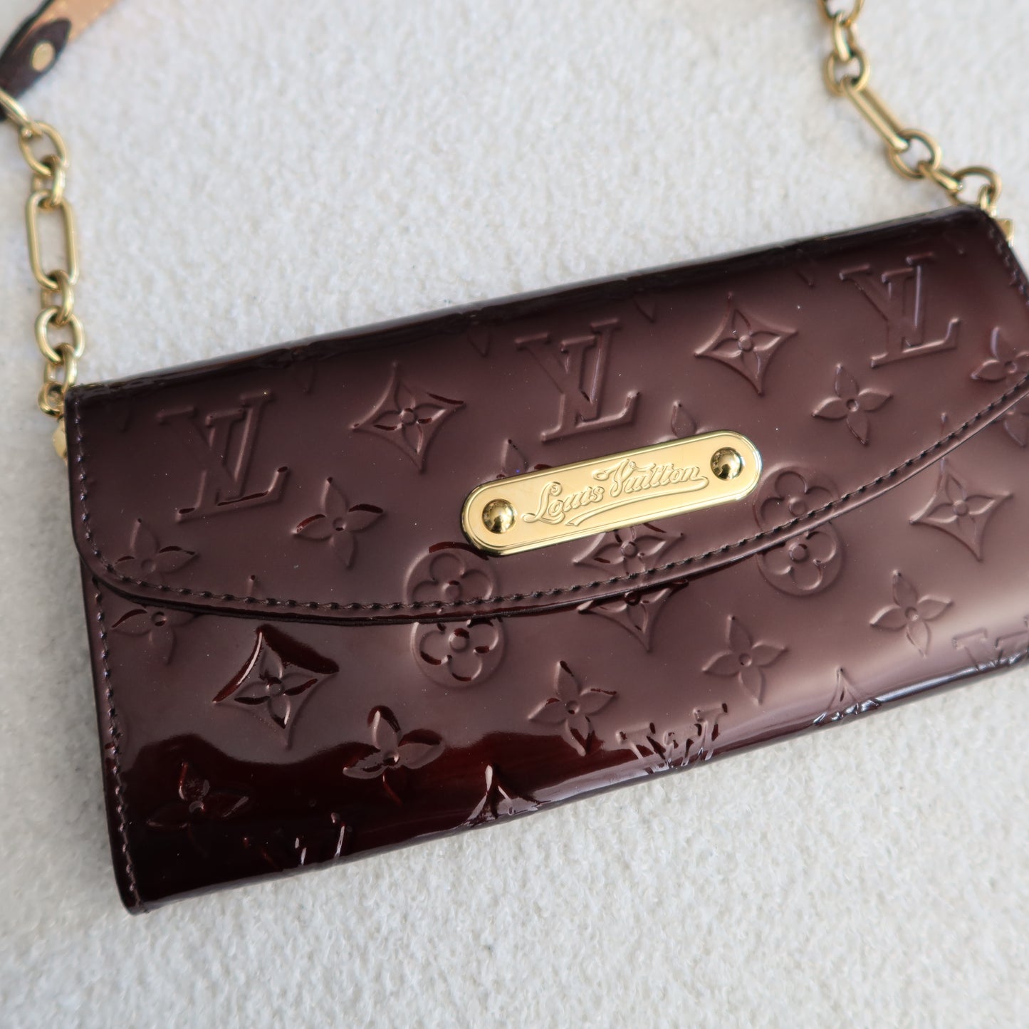 LOUIS VUITTON Sunset Boulevard Amarante Vernis Shoulder Bag