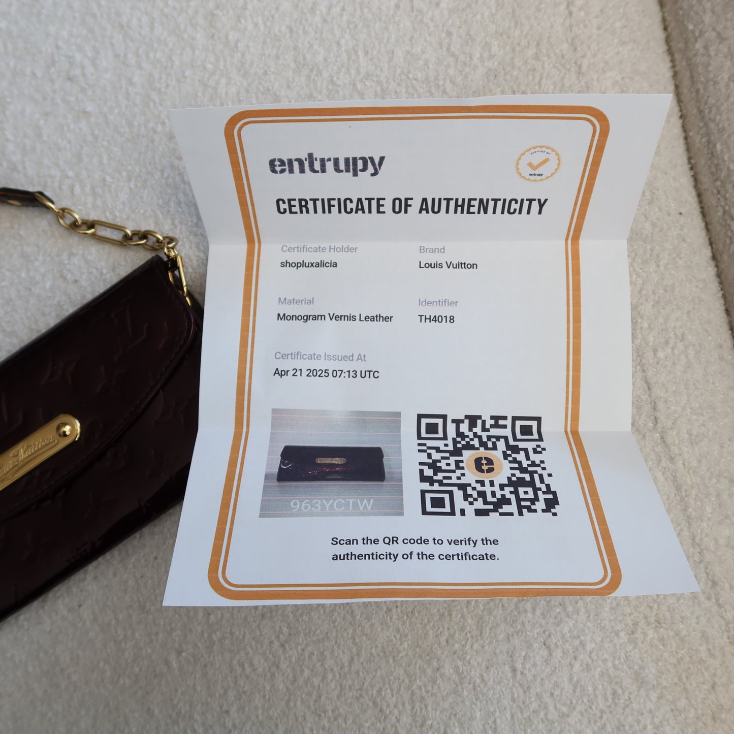 LOUIS VUITTON Sunset Boulevard Amarante Vernis Shoulder Bag