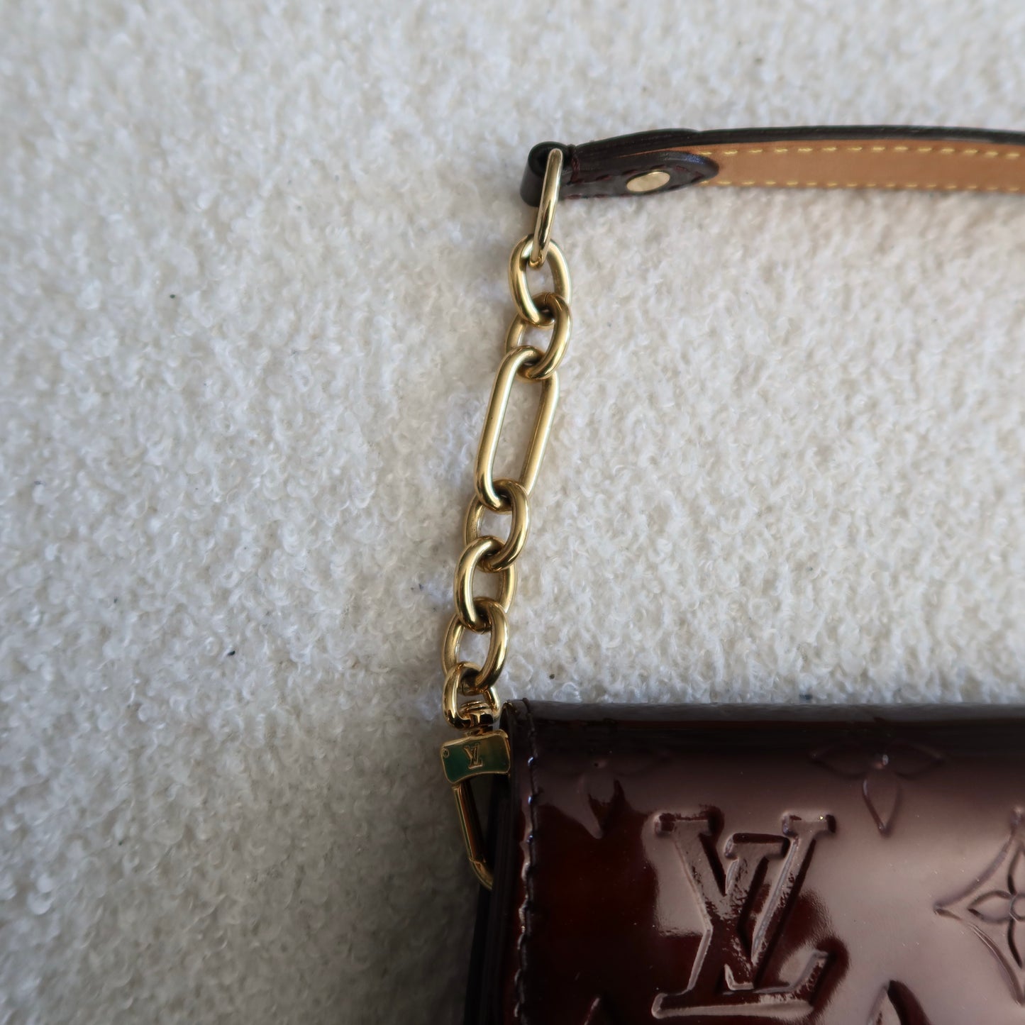 LOUIS VUITTON Sunset Boulevard Amarante Vernis Shoulder Bag