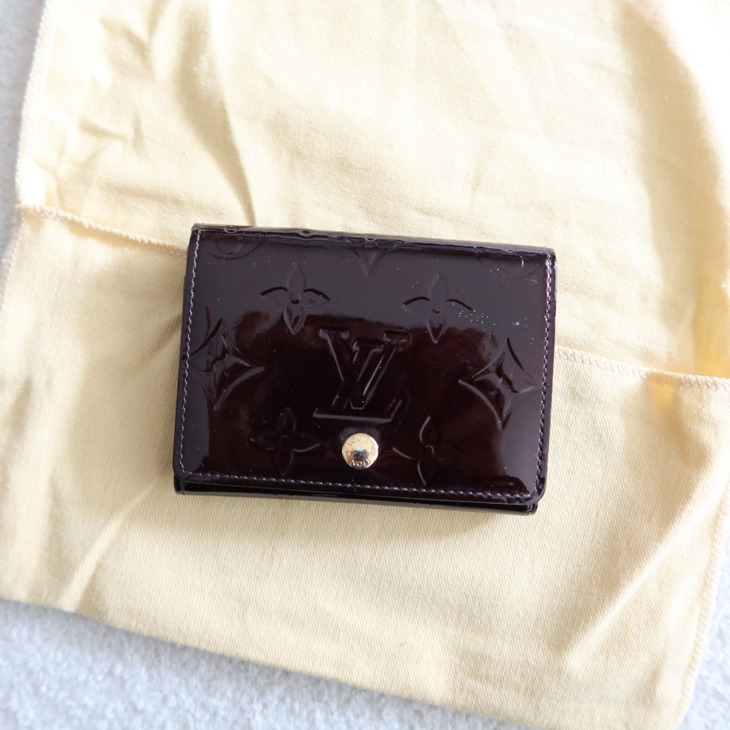 LOUIS VUITTON Amarante Vernis Envelope Business Card Holder