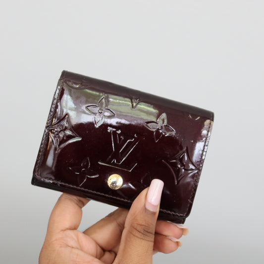 LOUIS VUITTON Amarante Vernis Envelope Business Card Holder