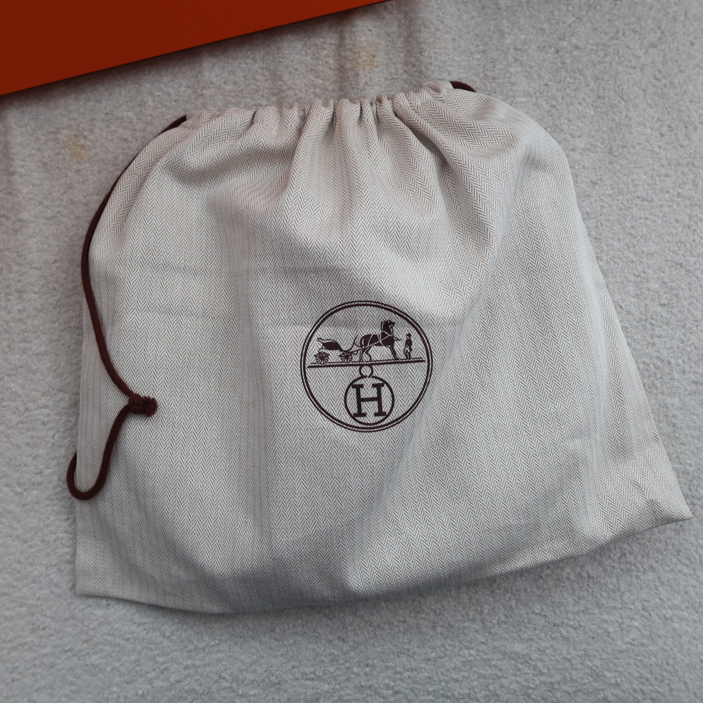 HERMES Etoupe Togo Petite Arcon with Palladium Hardware (PHW)