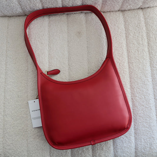 COACH Curve Zip Small Leather Shoulder Bag