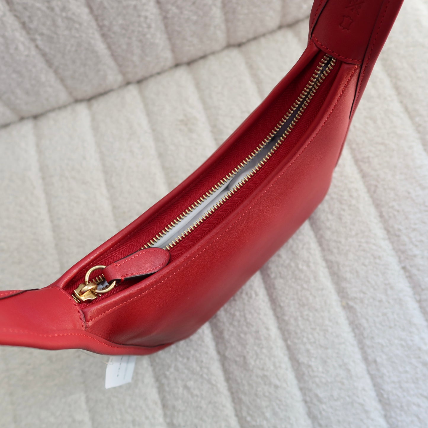 COACH Curve Zip Small Leather Shoulder Bag