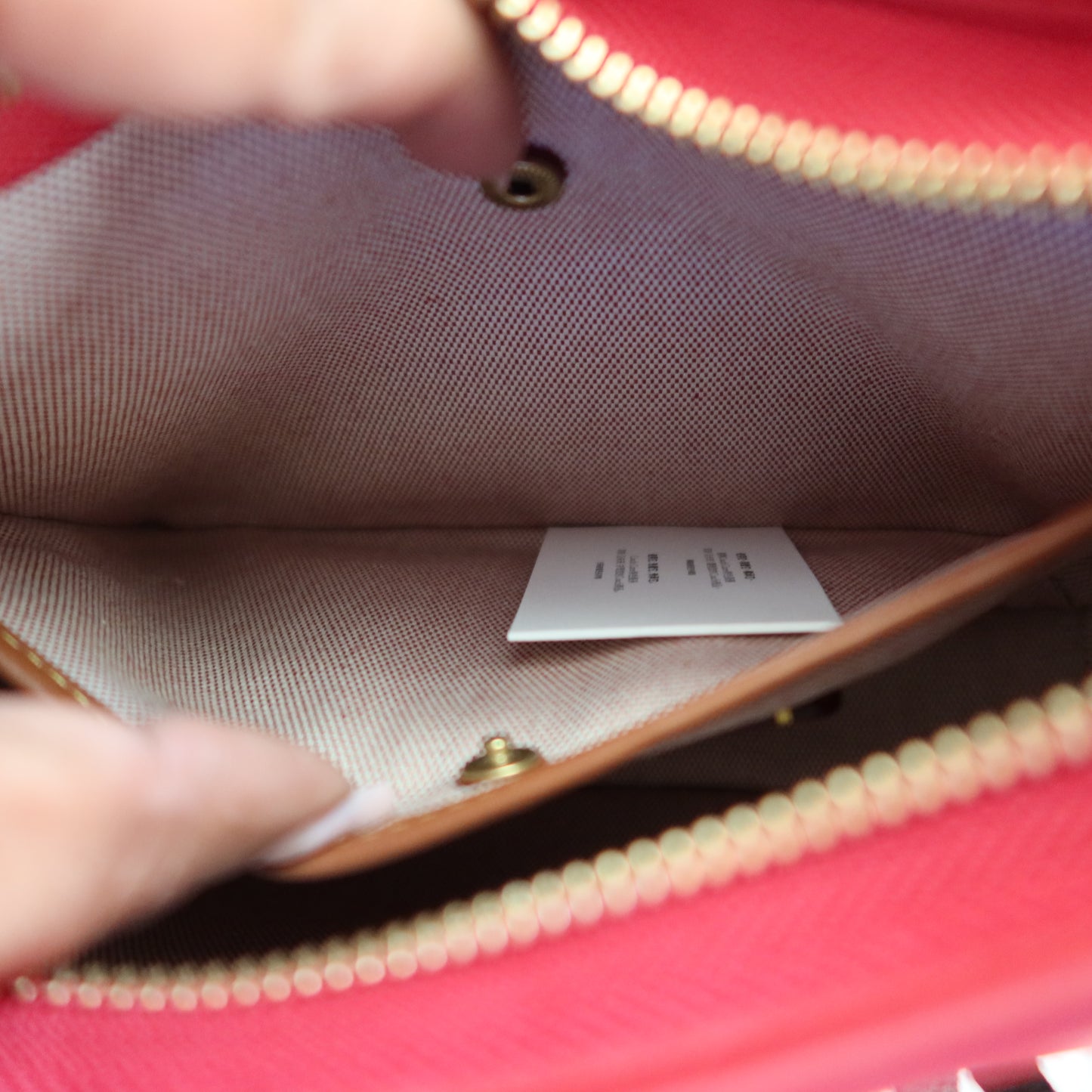 COACH Curve Zip Small Leather Shoulder Bag