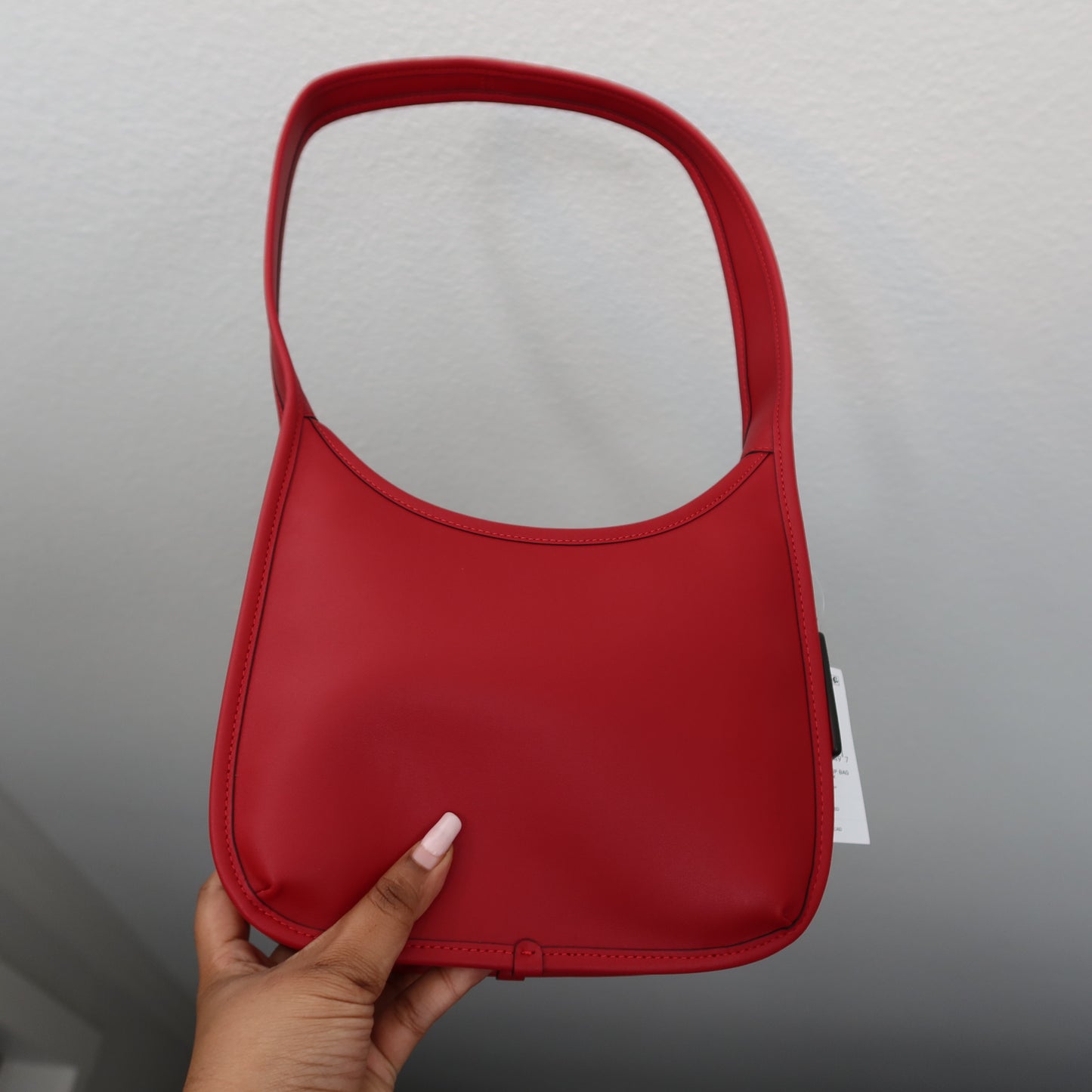 COACH Curve Zip Small Leather Shoulder Bag