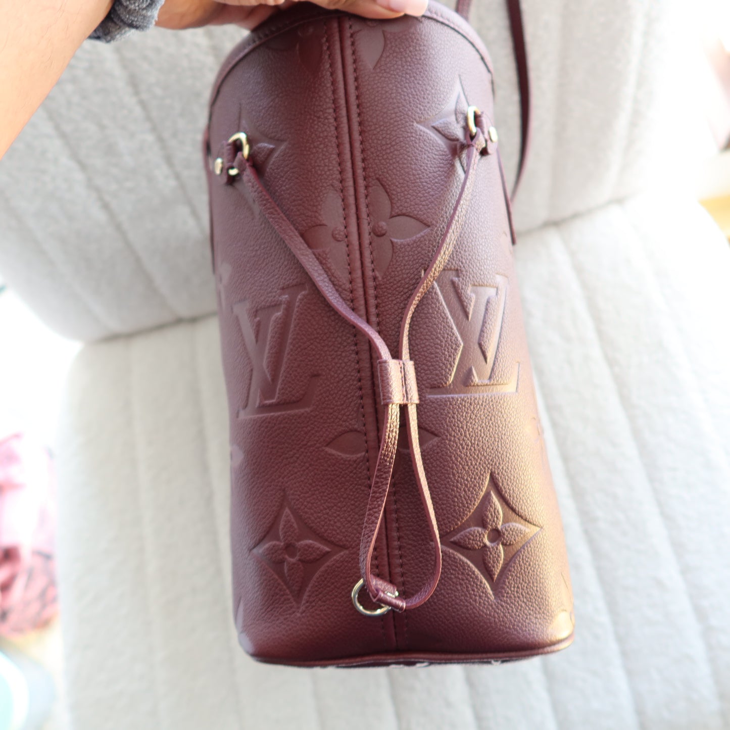 LOUIS VUITTON Neverfull MM Empreinte Leather Burgundy