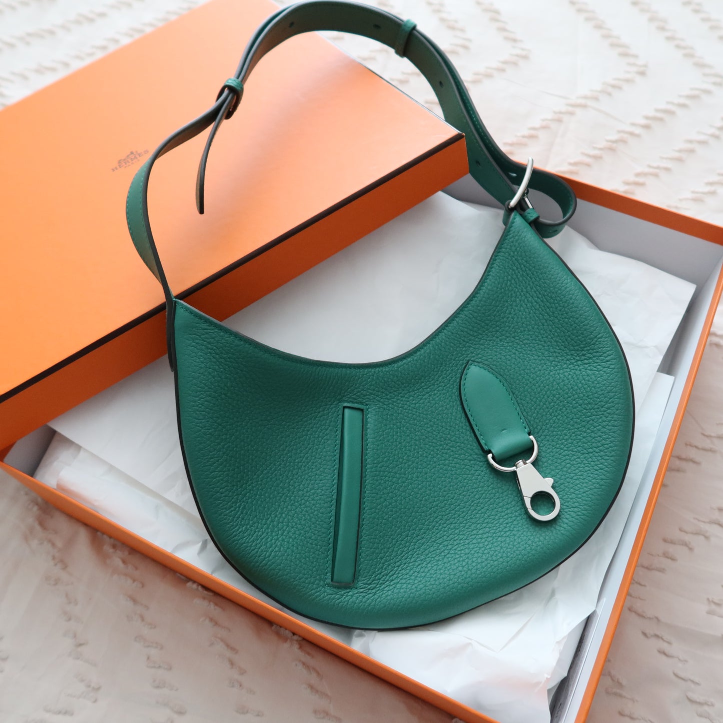 HERMES Petite Arcon Bag Togo and Swift Leather