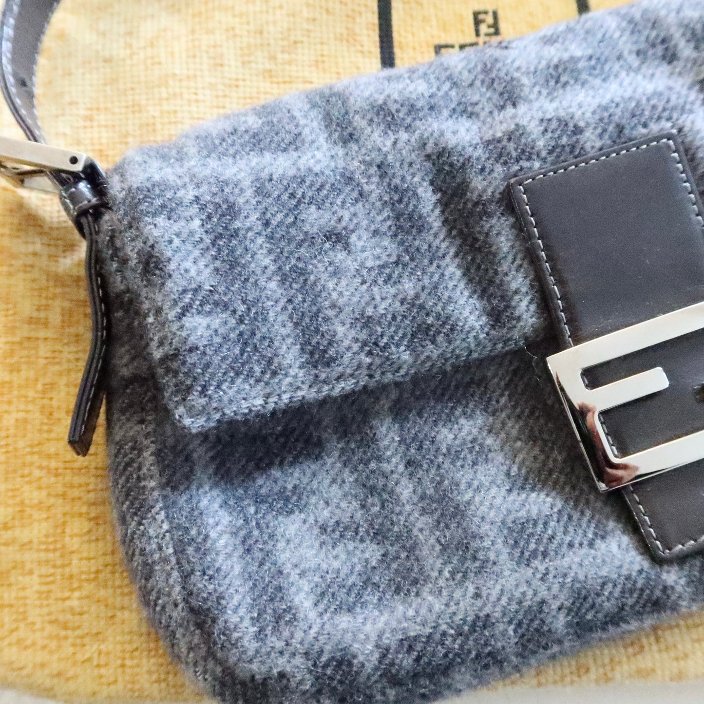 FENDI Wool Baguette Bag Grey