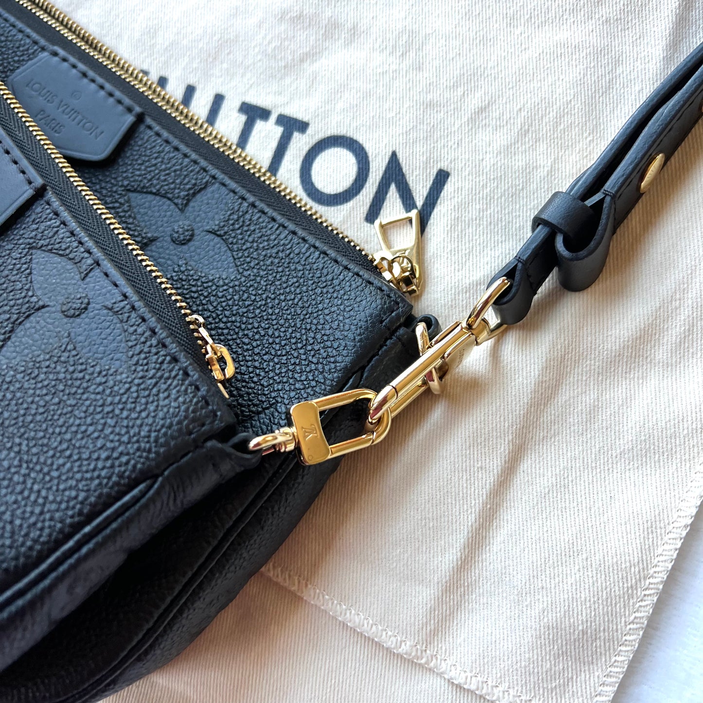 LOUIS VUITTON Black Empreinte Multi Pochette Accessoires