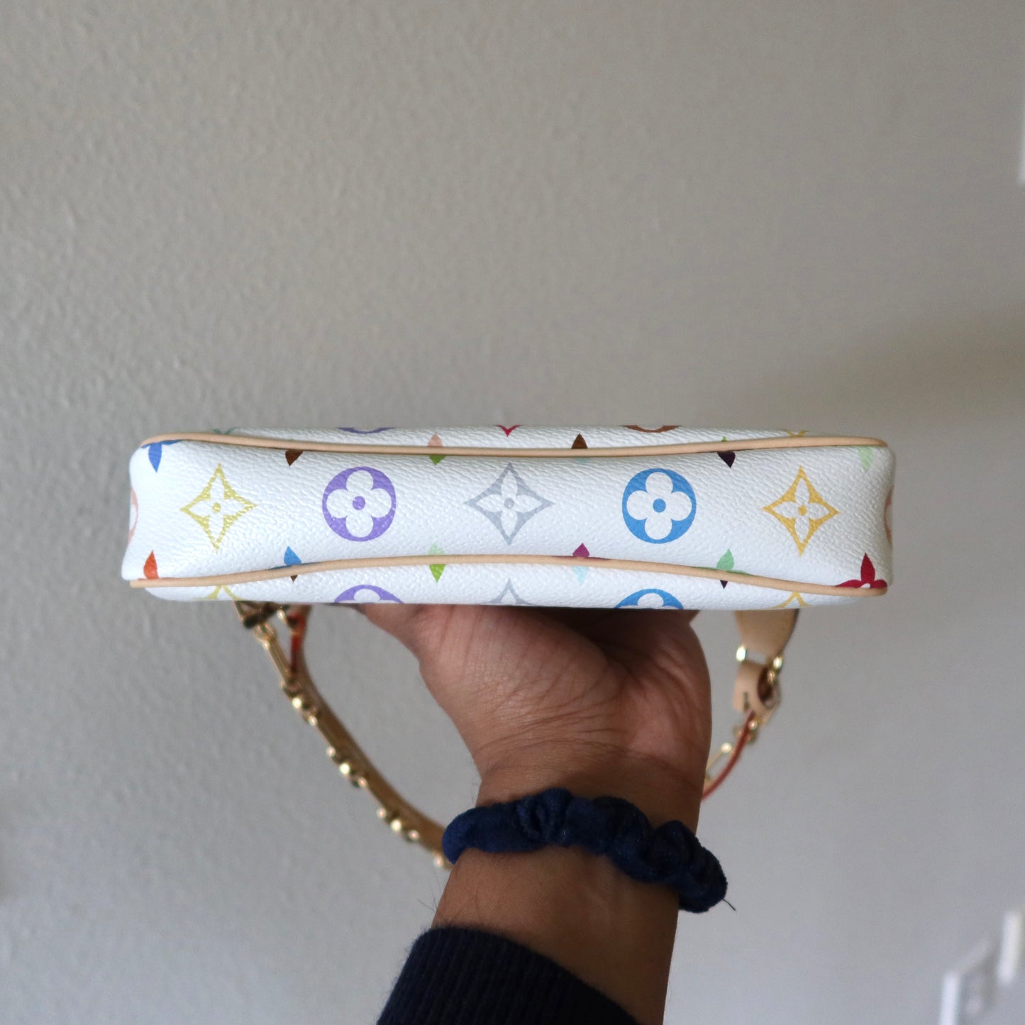 LOUIS VUITTON Murakami Multicolor White 20 Yr Anniversary Pochette Accessoires