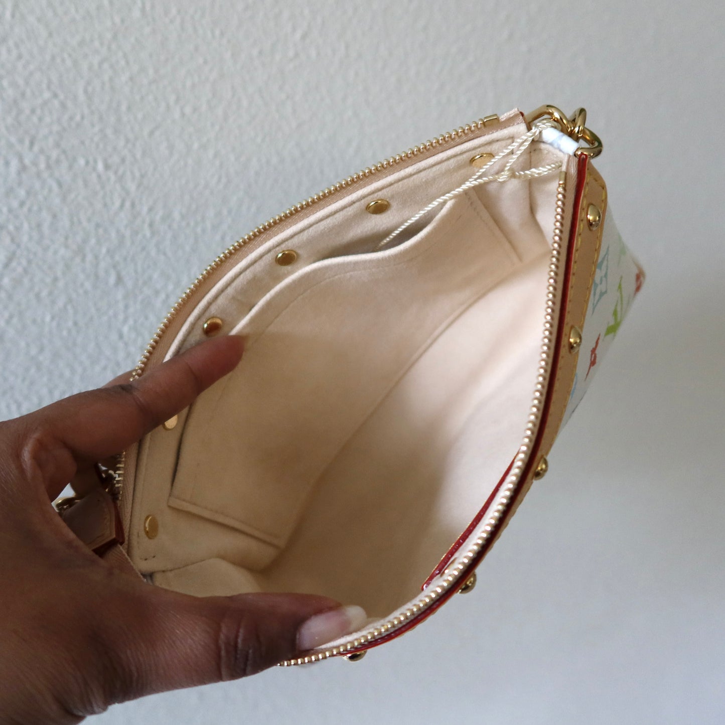 LOUIS VUITTON Murakami Multicolor White 20 Yr Anniversary Pochette Accessoires