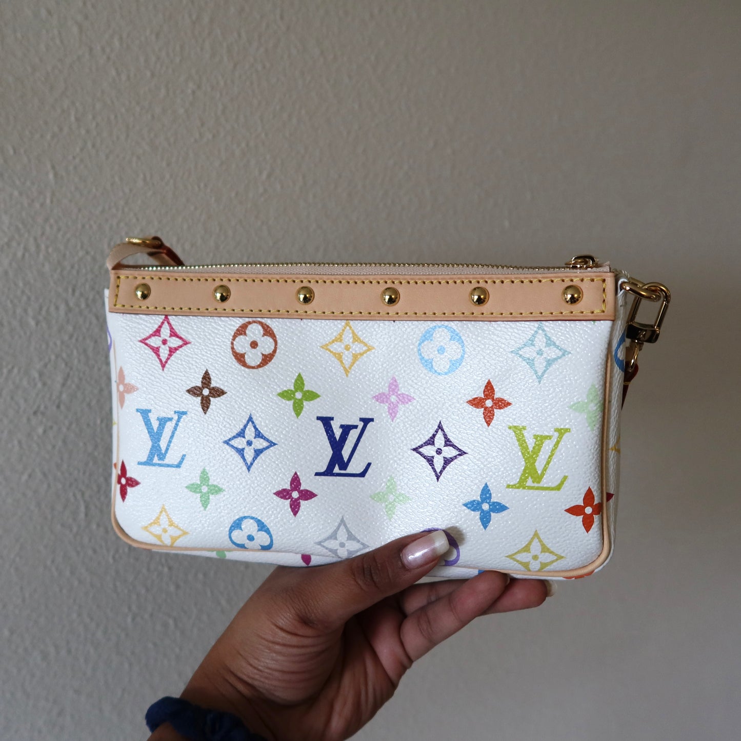 LOUIS VUITTON Murakami Multicolor White 20 Yr Anniversary Pochette Accessoires