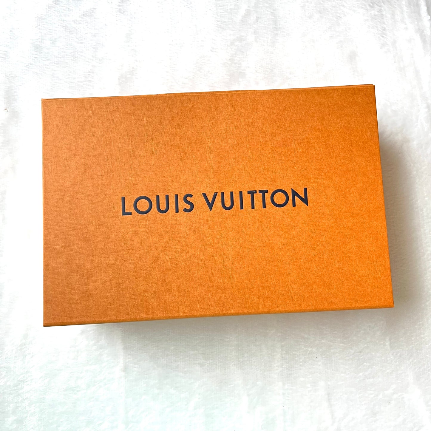 LOUIS VUITTON Monogram Pochette Metis East West
