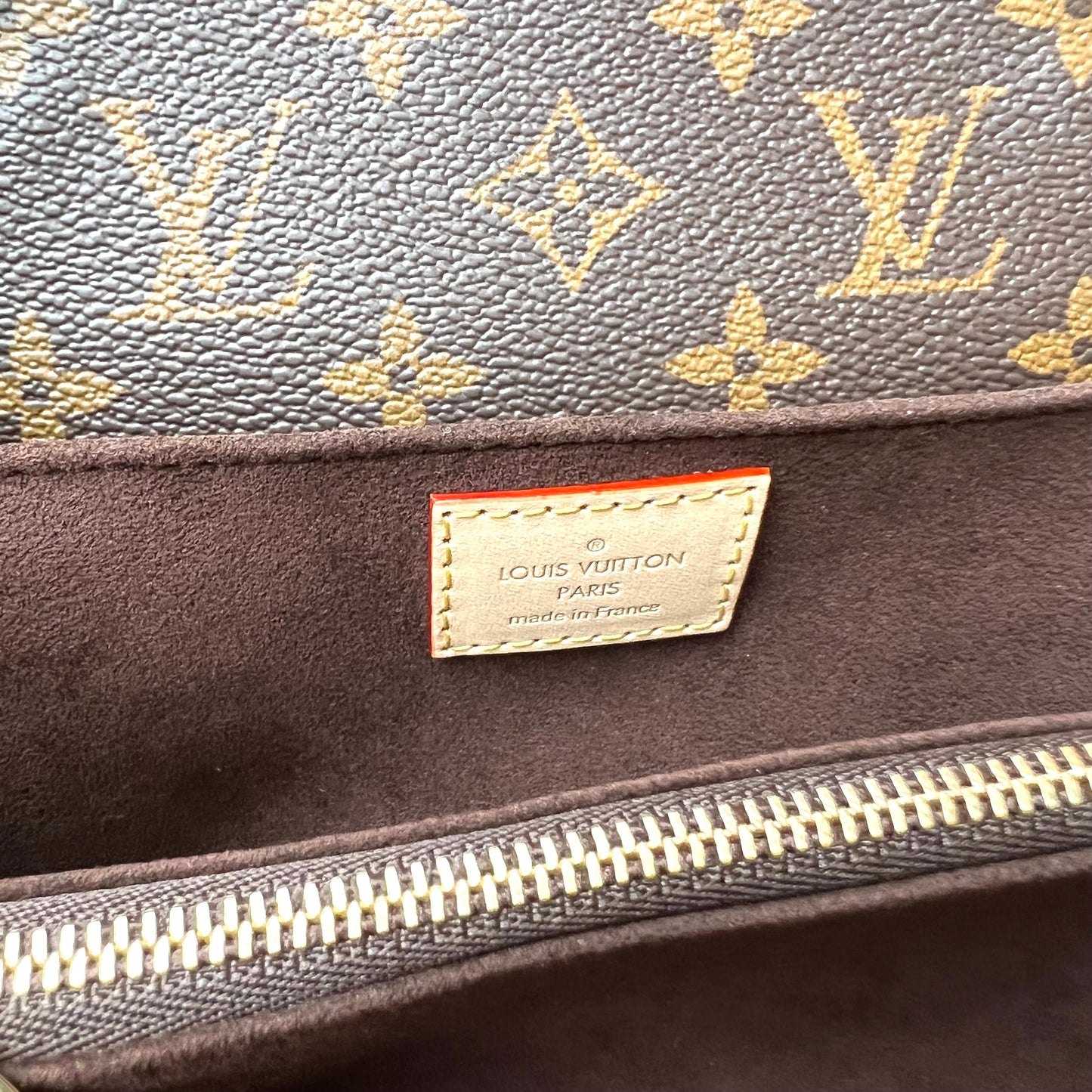 LOUIS VUITTON Monogram Pochette Metis East West